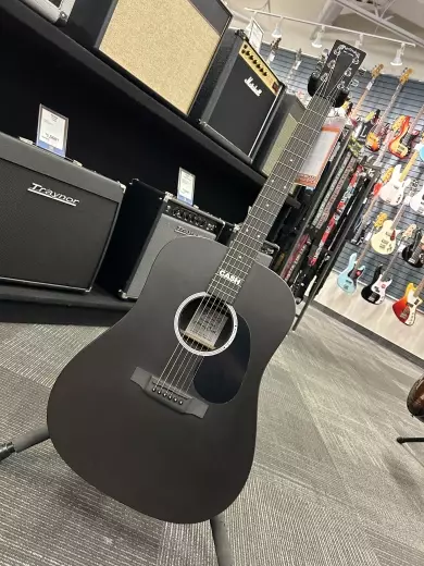 Martin Guitars - DX JOHNNY CASH 2